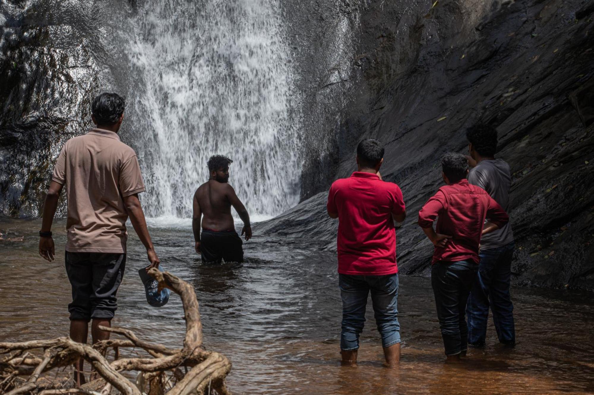 Aruvikuzhy Waterfalls Villa Kozhancheri エクステリア 写真